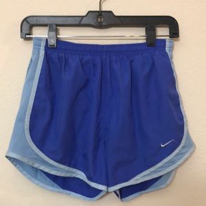 Women’s Nike Running Shorts- S